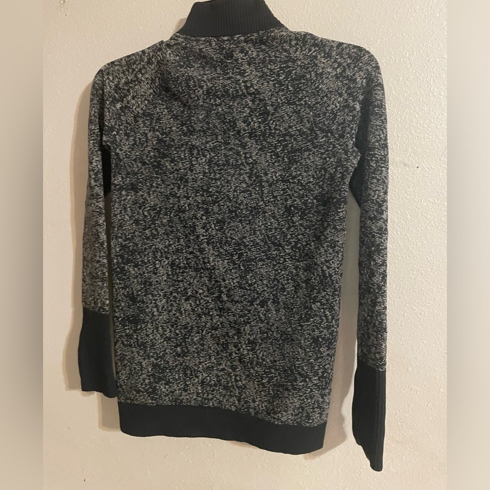Lululemon Rest Less 1/2 Zip - Picture 5 of 7